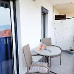 Daire Drazana Gradac (Split-Dalmatia)